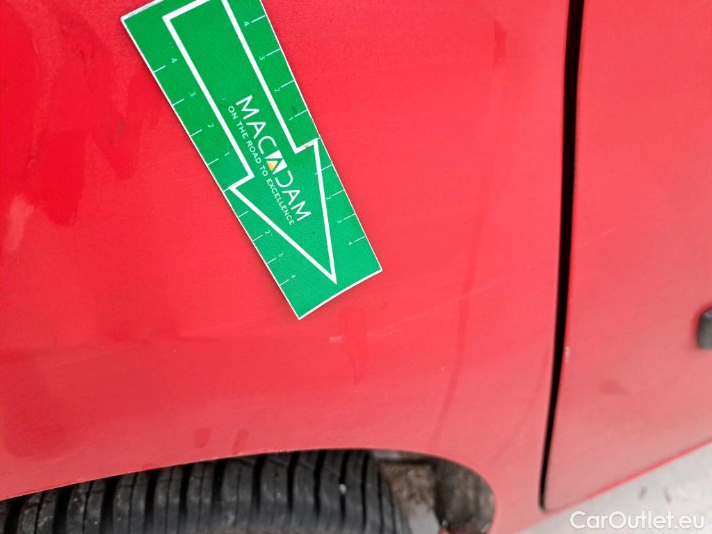  Renault  Kangoo RENAULT  Z.E./2013/3P/furgón derivado de turismo Z.E.  #10