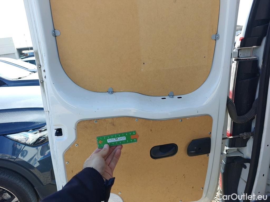  Renault  Kangoo RENAULT  Furgón/2013/3P/furgón derivado de turismo Profesional Blue dCi 59 kW (80CV) #54