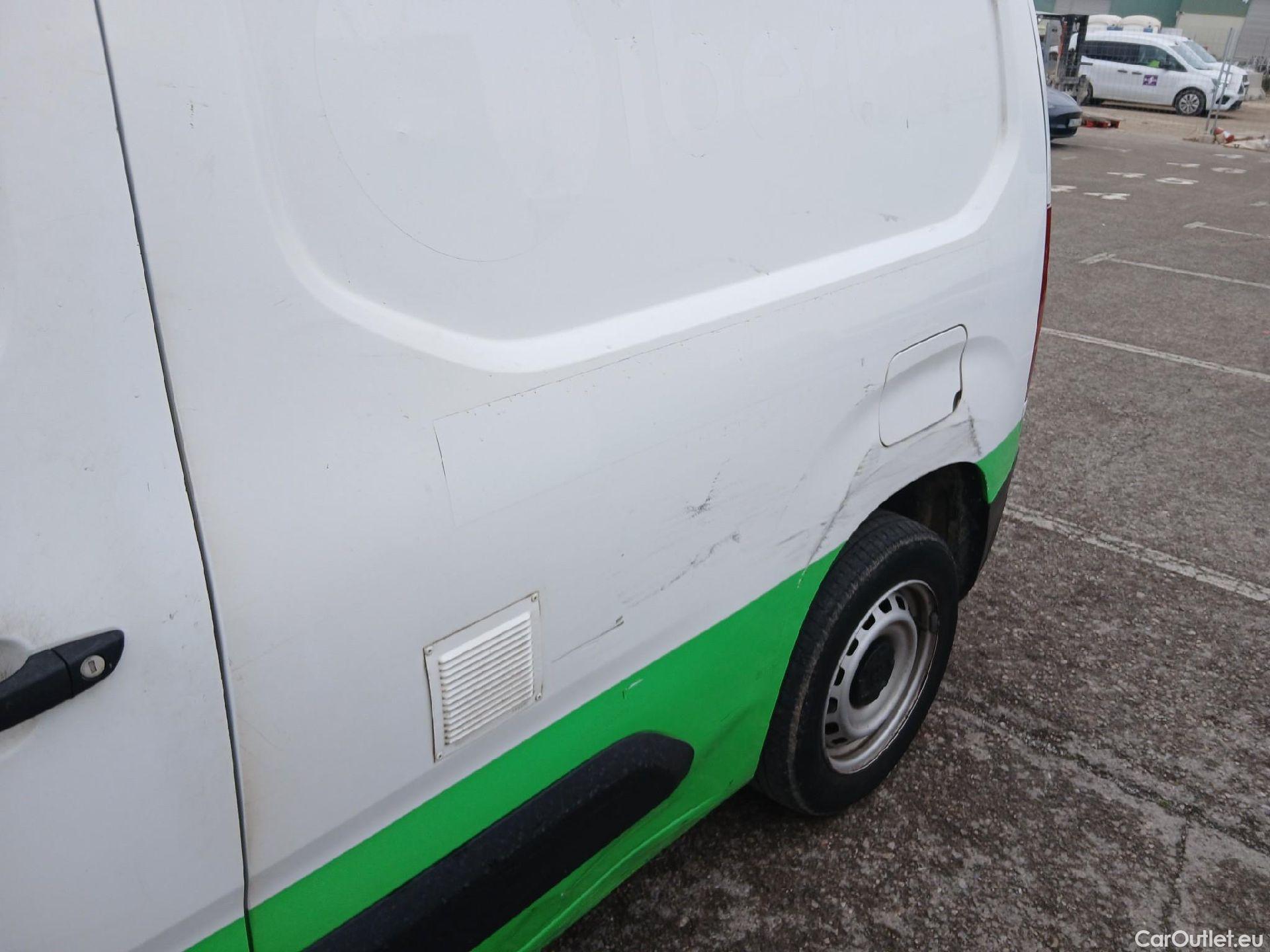  Toyota  Proace TOYOTA  City/2020/4P/furgón derivado de turismo 1.5D 75kW (100CV) GX 650kg Media #18