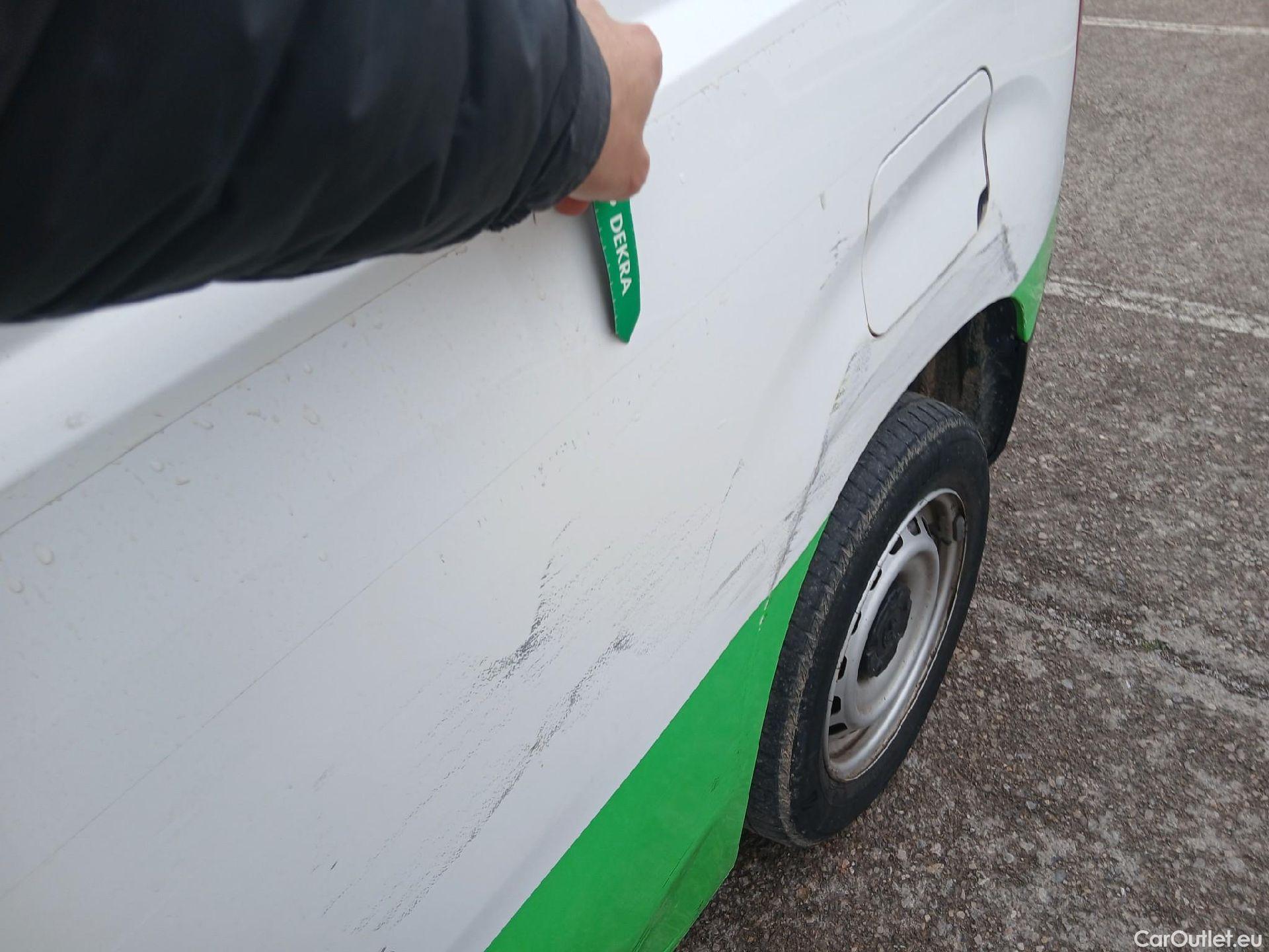  Toyota  Proace TOYOTA  City/2020/4P/furgón derivado de turismo 1.5D 75kW (100CV) GX 650kg Media #17