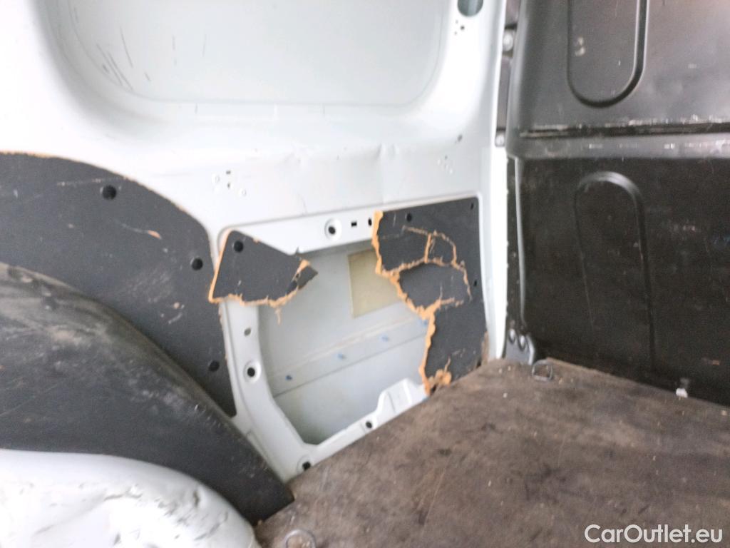  Renault  Kangoo RENAULT  Furgón/2013/3P/furgón derivado de turismo Profesional Blue dCi 70kW (95CV) #9