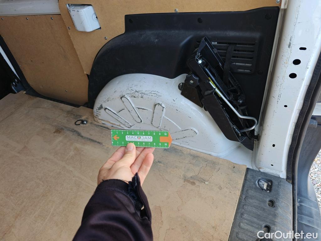  Renault  Kangoo RENAULT  Furgón/2013/3P/furgón derivado de turismo Profesional Blue dCi 59 kW (80CV) #9