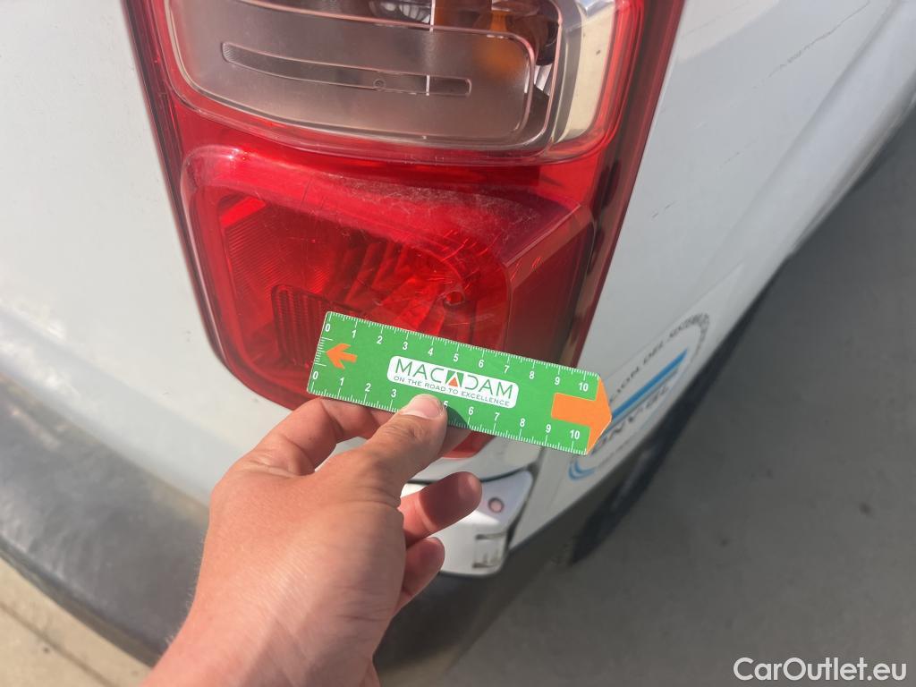  Toyota  Proace TOYOTA  / 2016 / 4P / furgón FU. MEDIO (L1) 2.0D 90kW COMFORT CARGA + #2