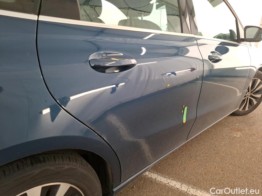  Mercedes  B-Klasse MERCEDES-BENZ Classe B / 2019 / 5P / monospace B 180 d Business Line Edition BA8 #14