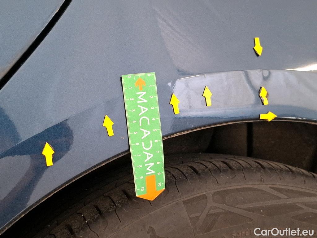  Mercedes  B-Klasse MERCEDES-BENZ Classe B / 2019 / 5P / monospace B 180 d Business Line Edition BA8 #6