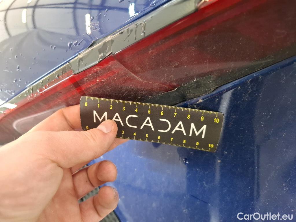  KIA  Ev6 KIA  / 2021 / 5P / SUV BEV 77.4 KWH AIR DESIGN #5