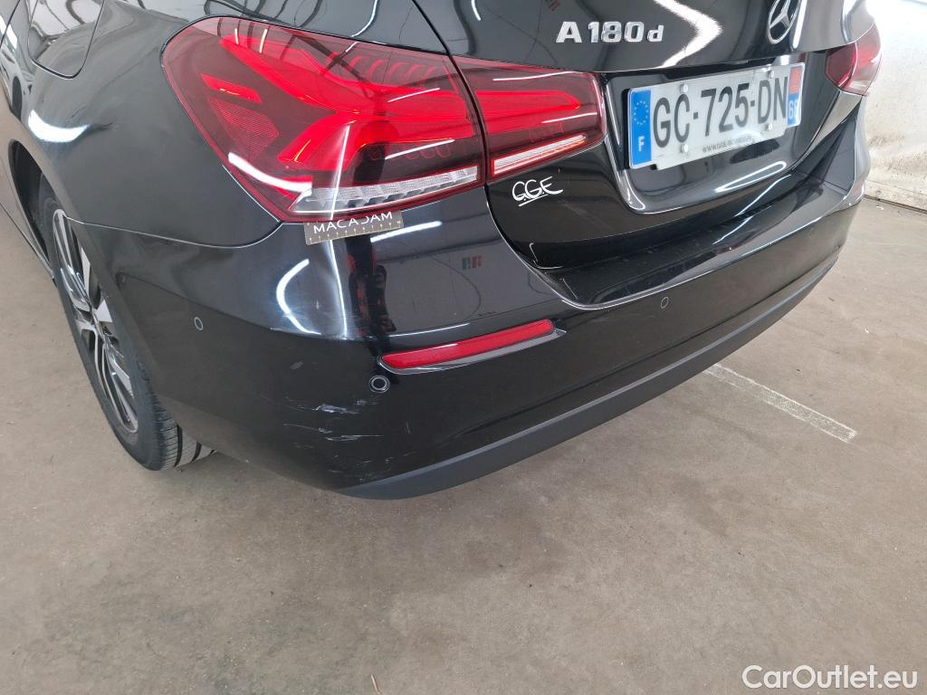  Mercedes  A-Klasse MERCEDES-BENZ Classe A Berline / 2018 / 4P / Berline A 180 d Business Line 8G-DCT #4
