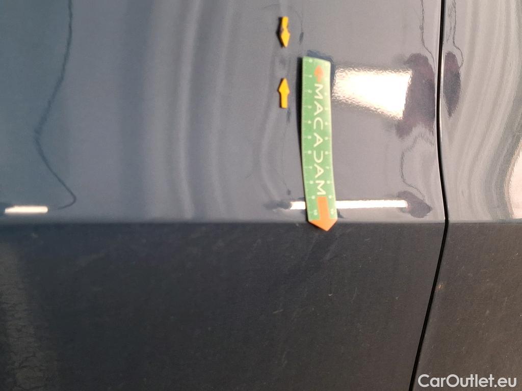  Mercedes  B-Klasse MERCEDES-BENZ Classe B / 2019 / 5P / monospace B 180 d Business Line Edition BA8 #15