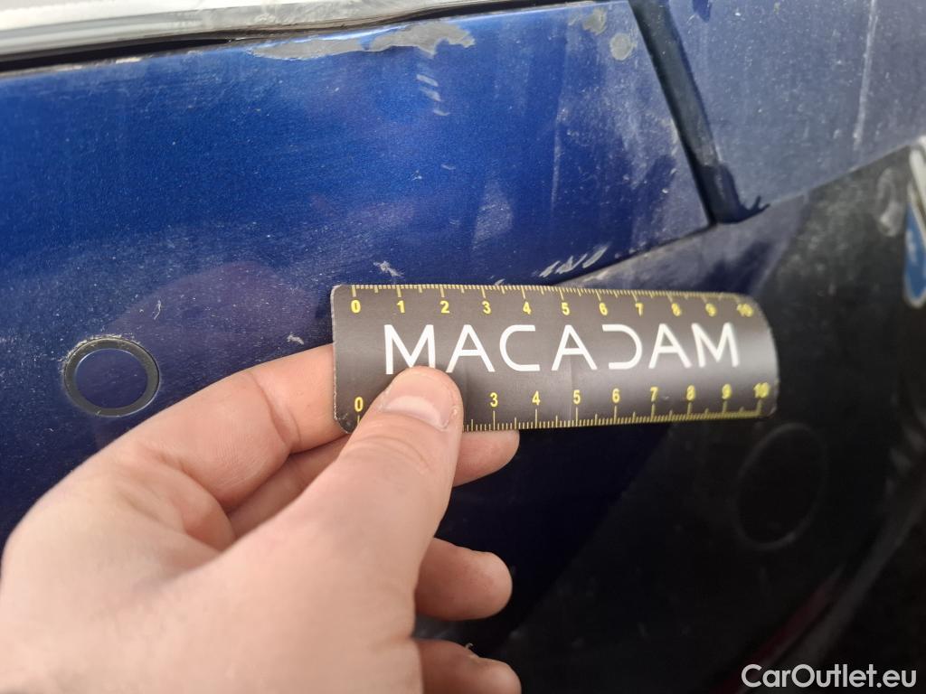  KIA  Ev6 KIA  / 2021 / 5P / SUV BEV 77.4 KWH AIR DESIGN #18