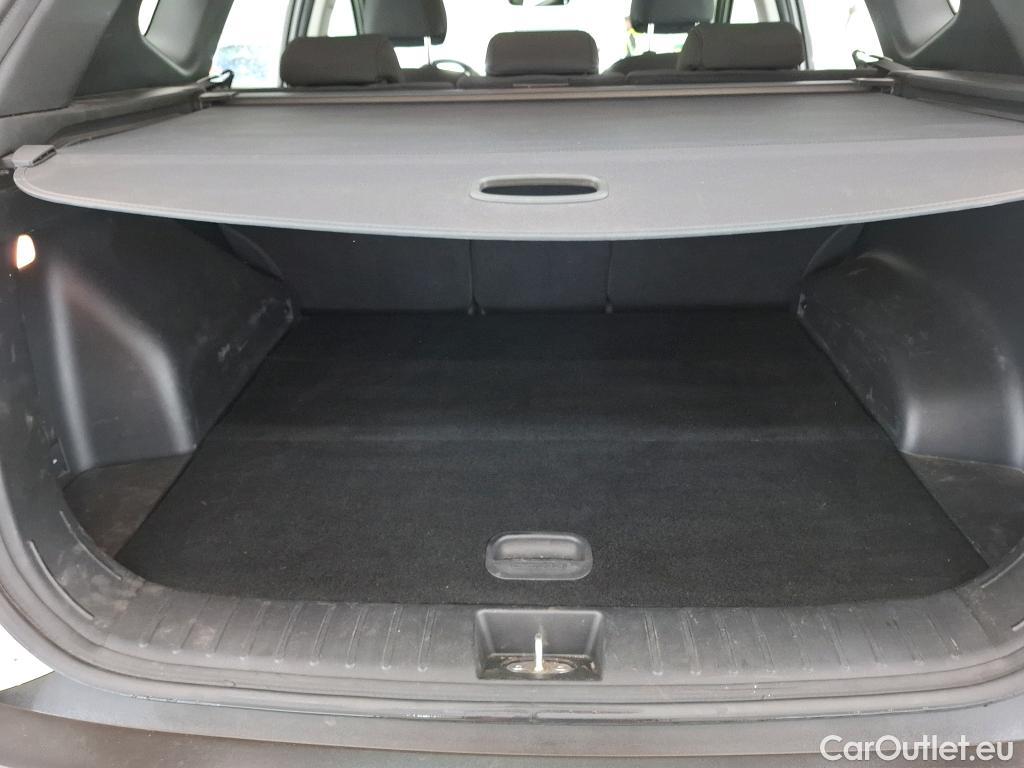  Hyundai  Tucson  Business Mild-Hybrid 2WD 1.6 CRDI 135CV BVA7 E6d #8