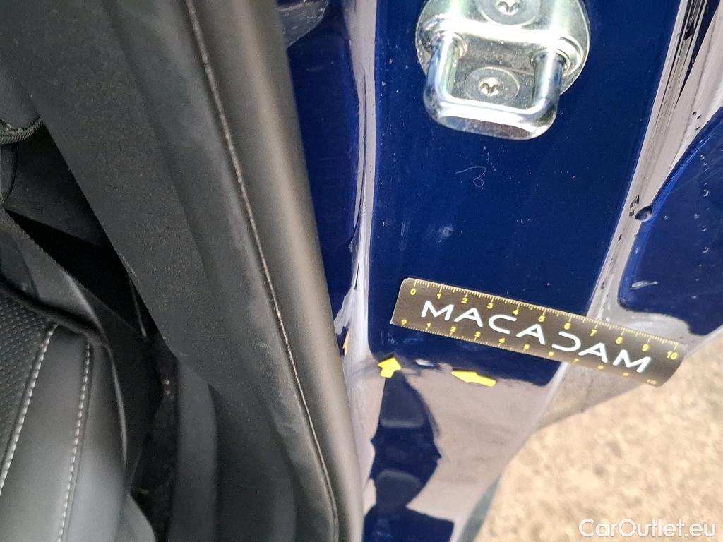  KIA  Ev6 KIA  / 2021 / 5P / SUV BEV 77.4 KWH AIR DESIGN #39