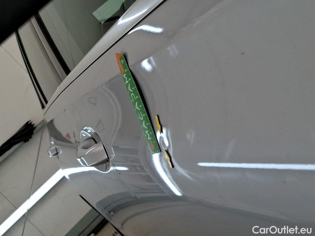  Mercedes  B-Klasse MERCEDES-BENZ Classe B / 2019 / 5P / monospace B 180 d Business Line Edition BA8 #14