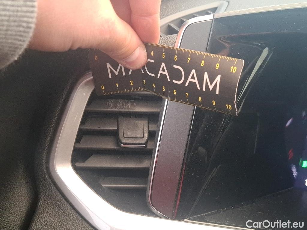  Opel   Grandland X Grandland X Elegance Business 1.5 130CV BVA8 E6d #17