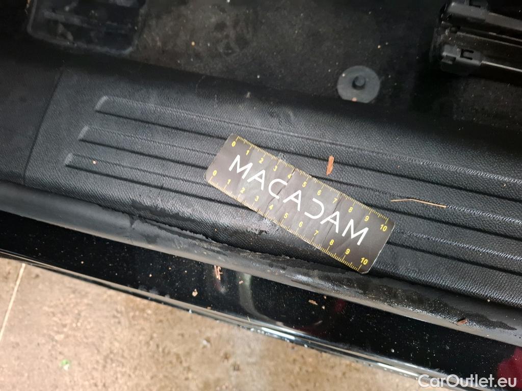  Peugeot  2008  Allure Business 1.2 PureTech 130CV BVA8 E6d #26