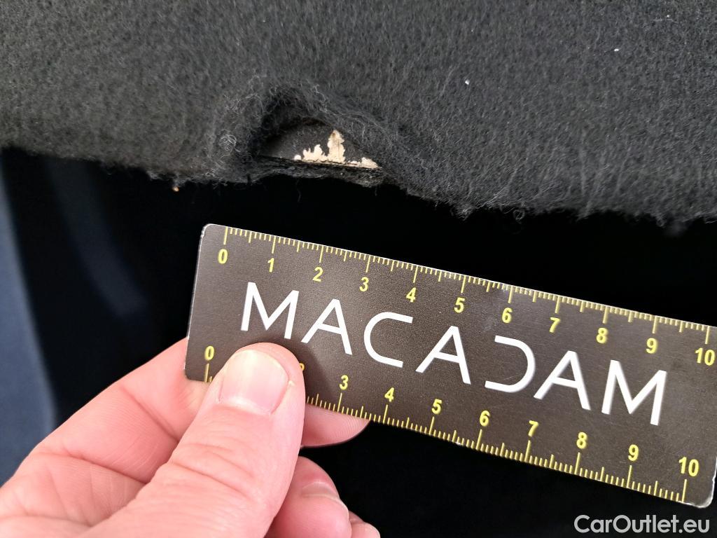  Peugeot  2008  Allure Business 1.5 HDi 130CV BVA8 E6d #16