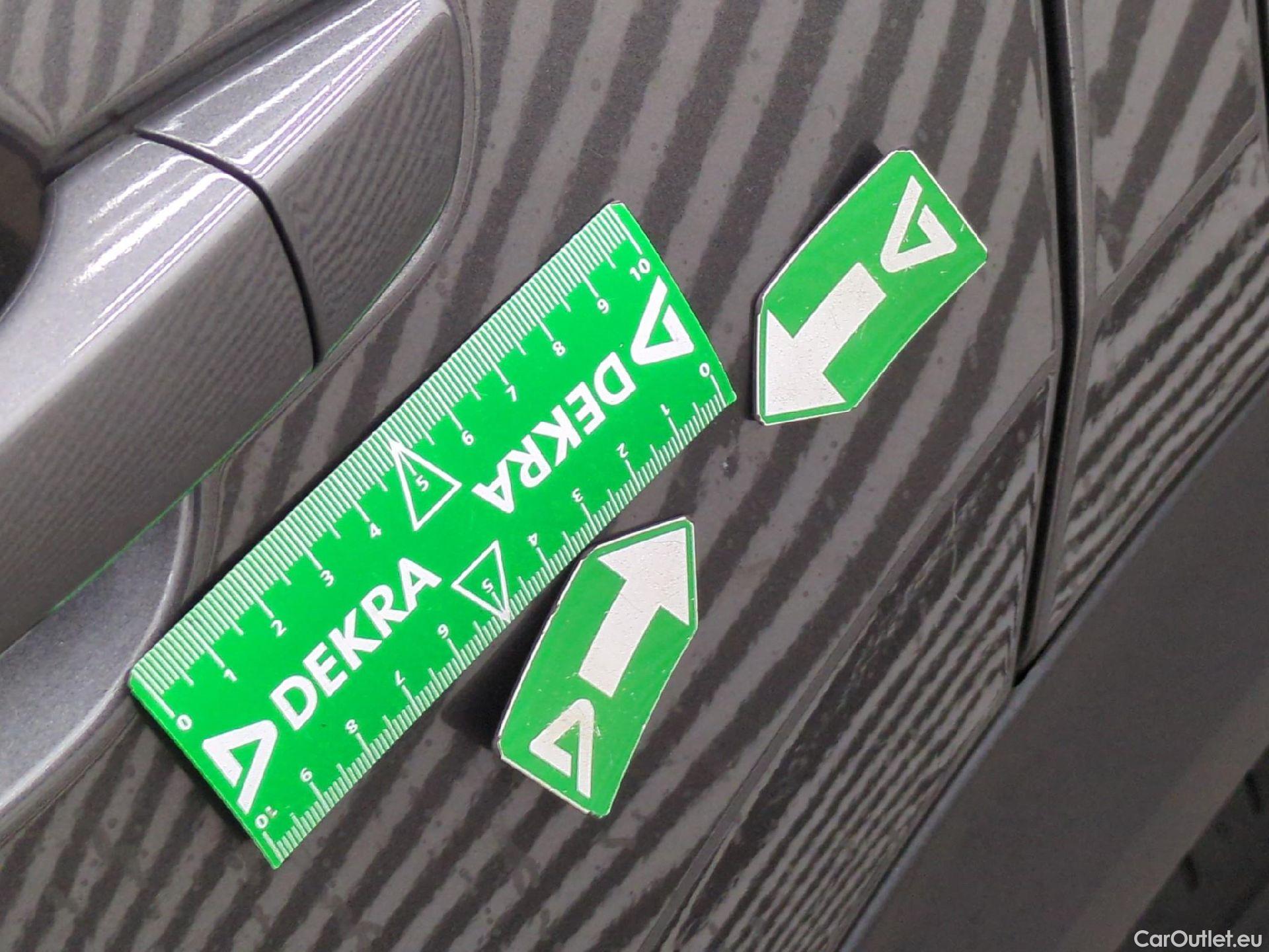  Peugeot  2008  Allure Business 1.5 HDi 130CV BVA8 E6d #89