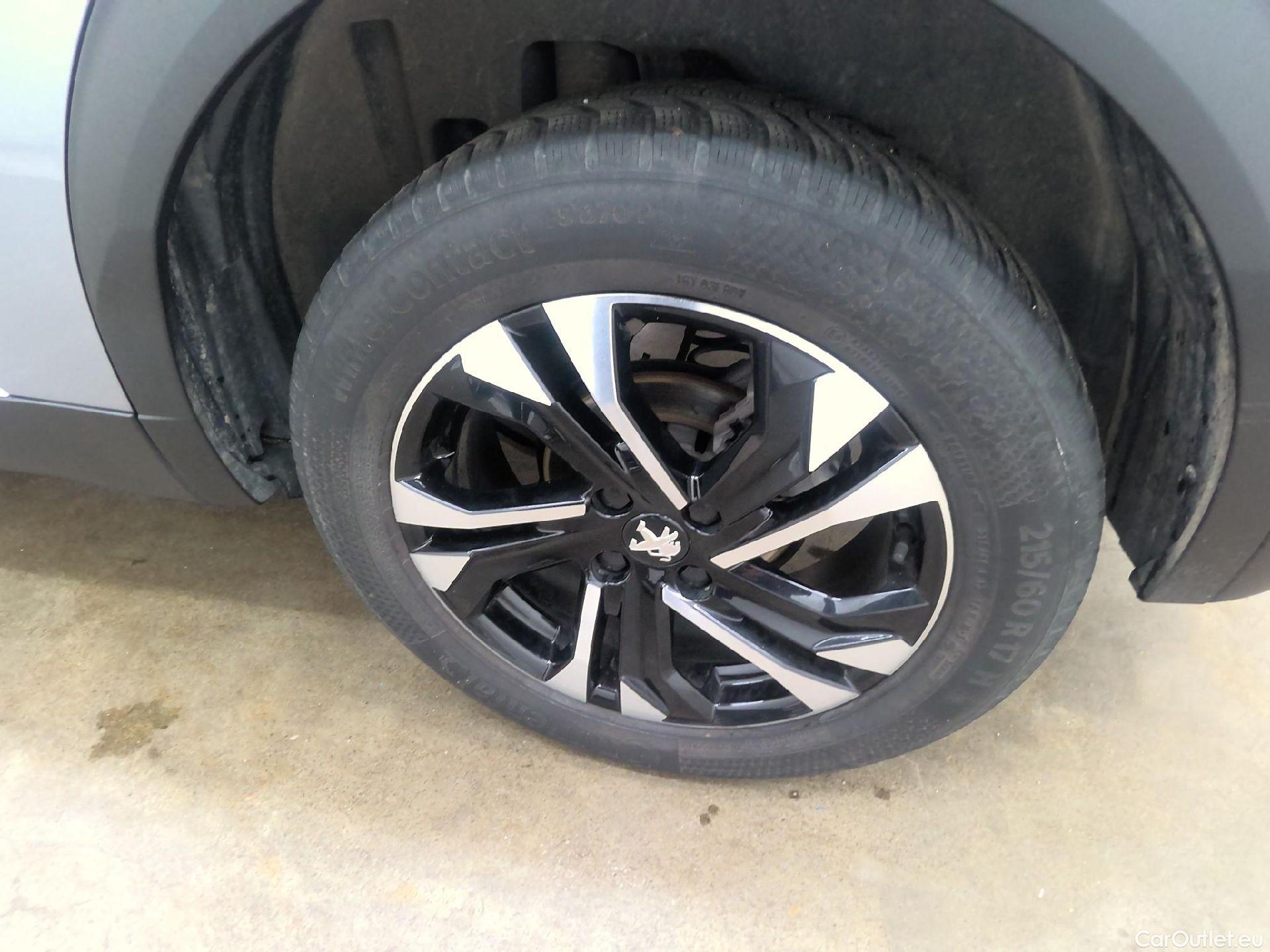  Peugeot  2008  Allure 1.5 HDi 130CV BVA8 E6d #3