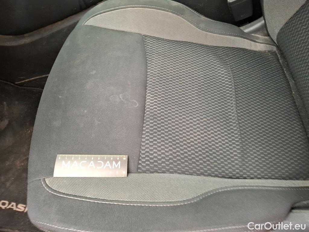  Nissan  Qashqai NISSAN  / 2017 / 5P / Crossover 1.5 DCI 115 Business Edition #28