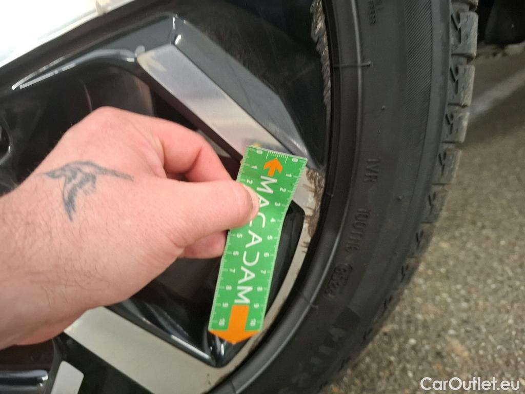  Nissan  Qashqai NISSAN  / 2017 / 5P / Crossover 1.5 DCI 115 Tekna #36