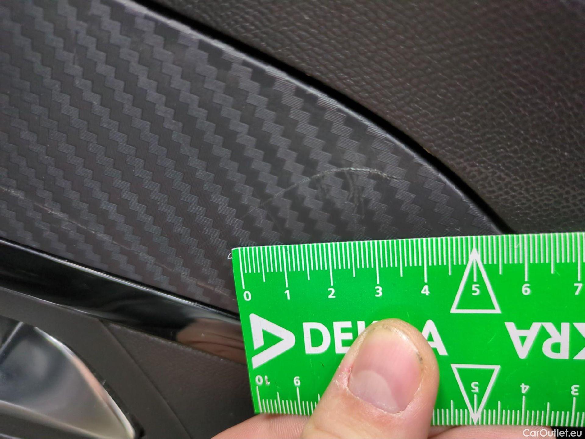  Peugeot  2008  Allure Business 1.5 HDi 130CV BVA8 E6d #38