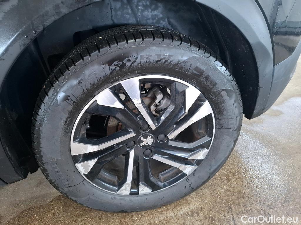  Peugeot  2008  Allure Business 1.2 PureTech 130CV BVA8 E6d #5