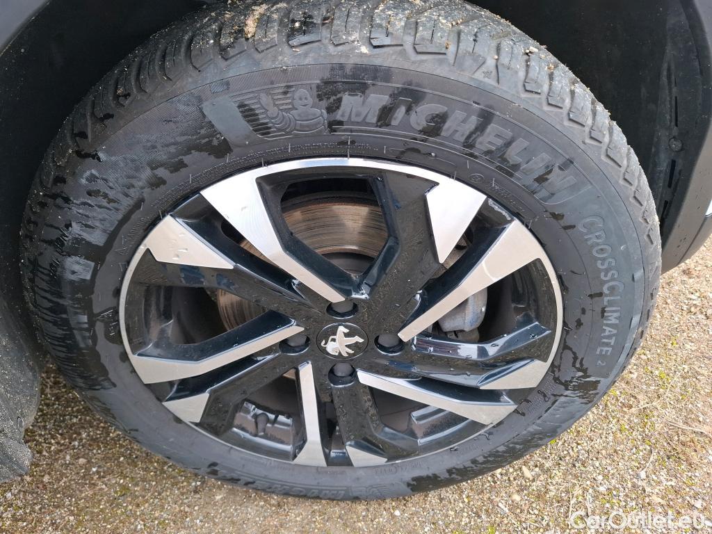  Peugeot  2008  Allure Pack 1.5 HDi 130CV BVA8 E6d #17