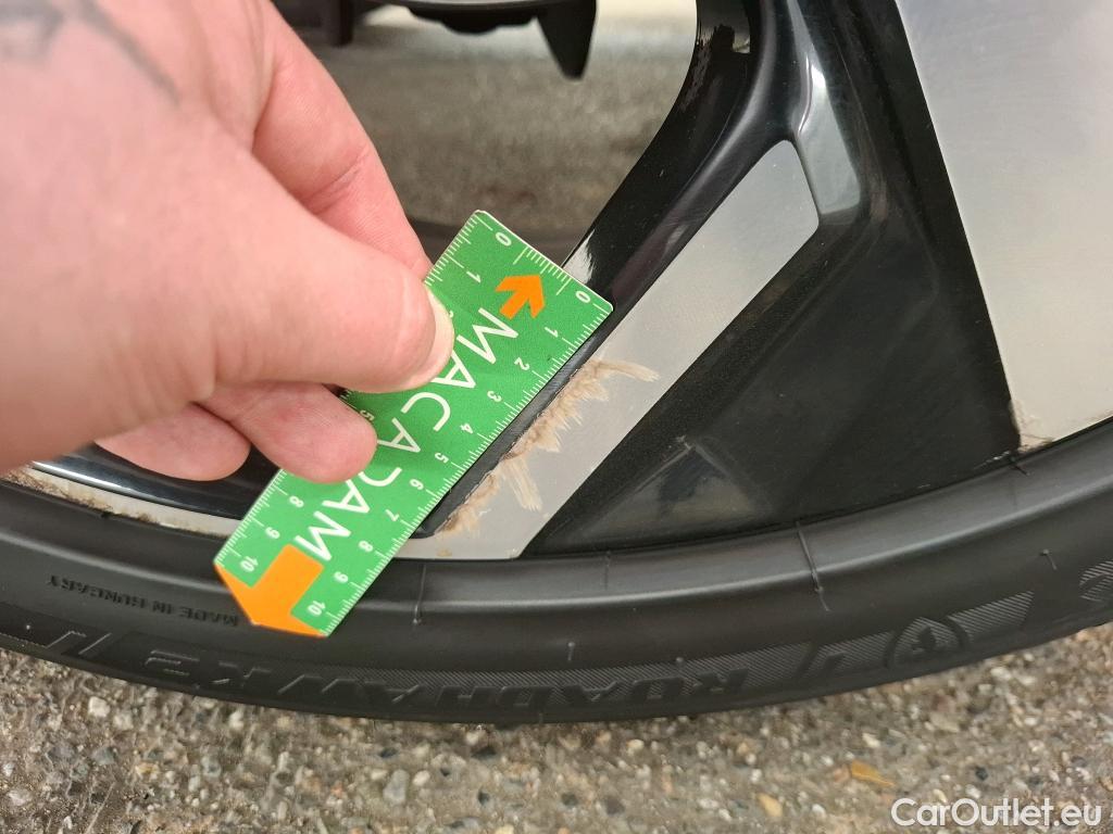  Nissan  Qashqai NISSAN  / 2017 / 5P / Crossover 1.5 DCI 115 Tekna #37