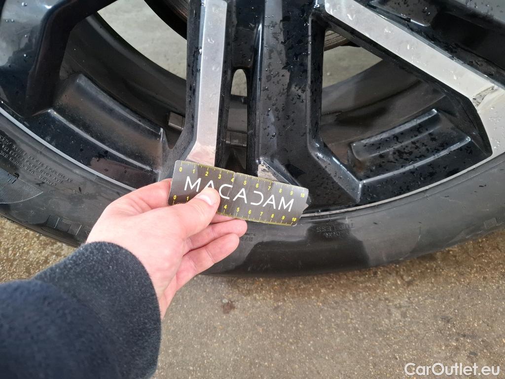  Peugeot  2008  Allure Business 1.2 PureTech 130CV BVA8 E6d #31