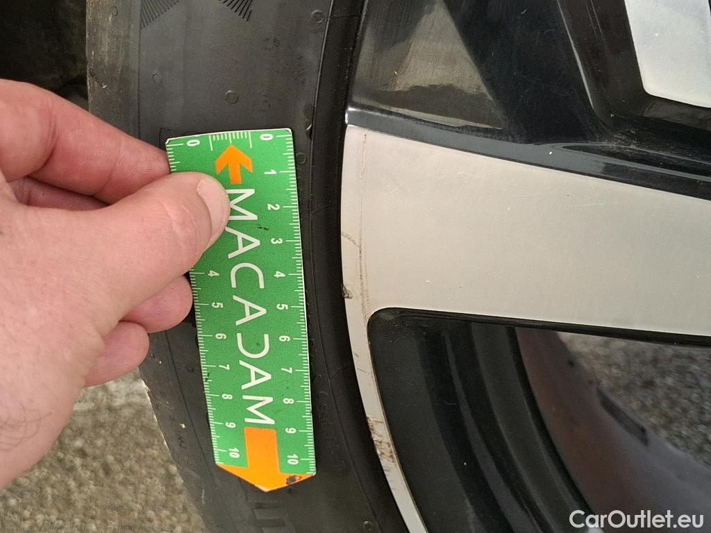  Nissan  Qashqai NISSAN  / 2017 / 5P / Crossover 1.5 DCI 115 Tekna #109