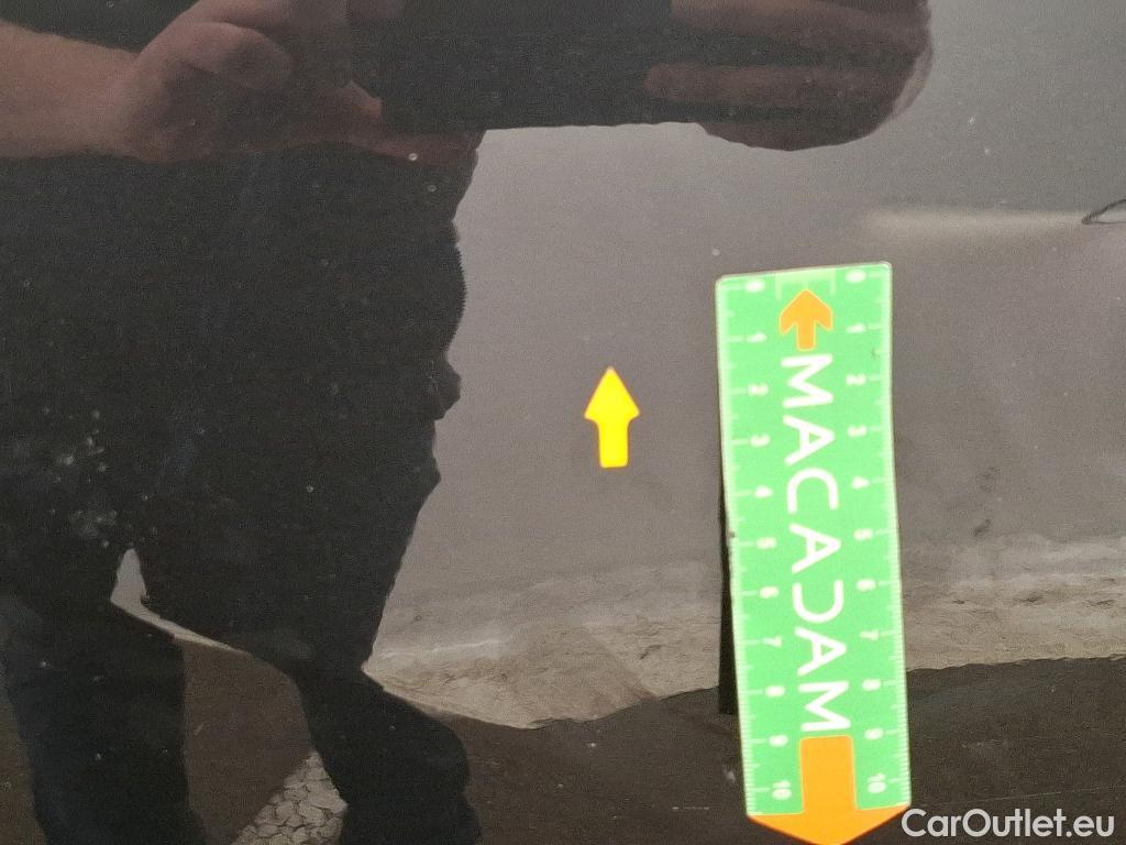  Nissan  Qashqai NISSAN  / 2017 / 5P / Crossover 1.5 DCI 115 Tekna #60