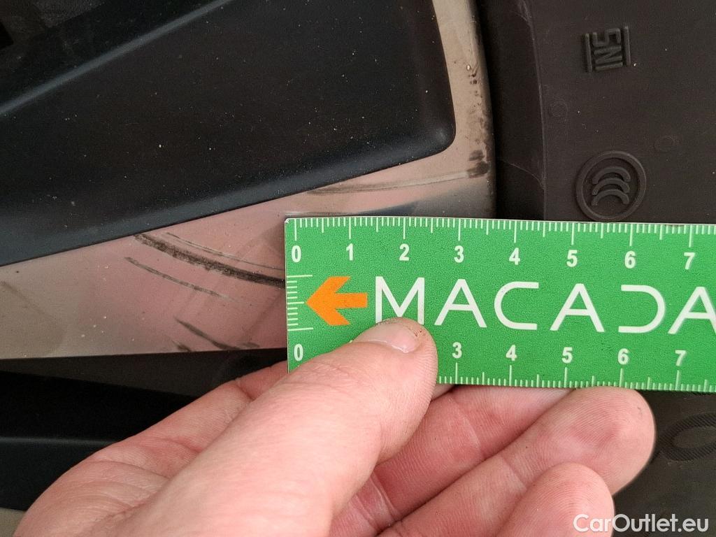  Mercedes  B-Klasse MERCEDES-BENZ Classe B / 2019 / 5P / monospace B 180 d Business Line Edition BA8 #32