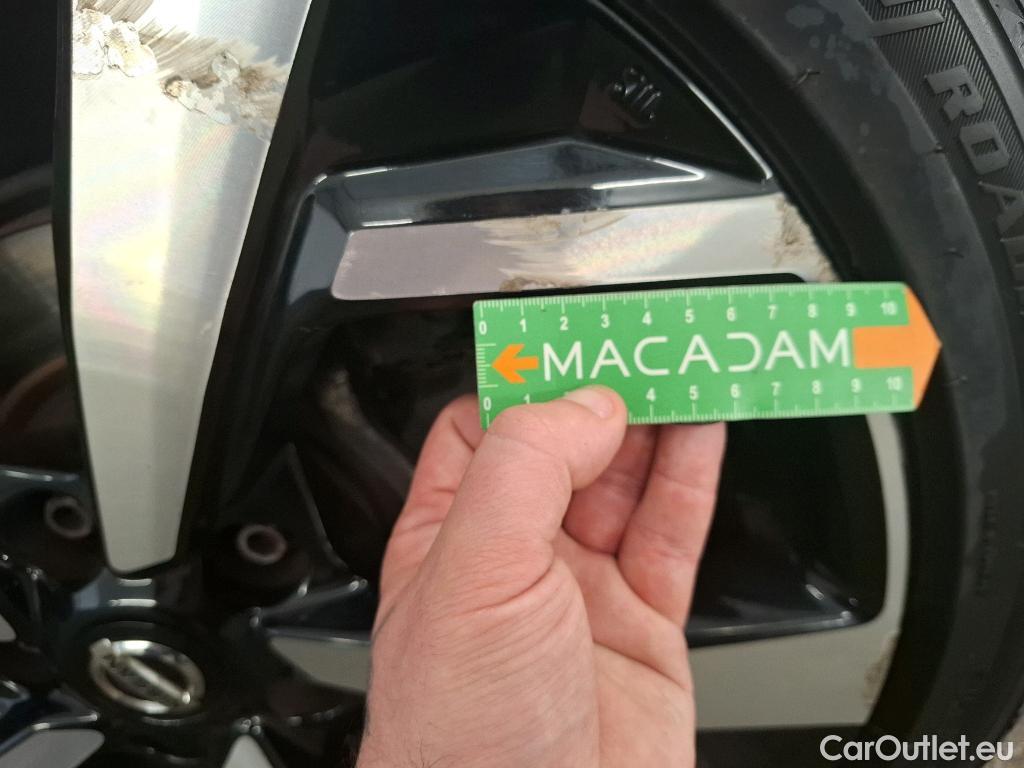  Nissan  Qashqai NISSAN  / 2017 / 5P / Crossover 1.5 DCI 115 Tekna #46