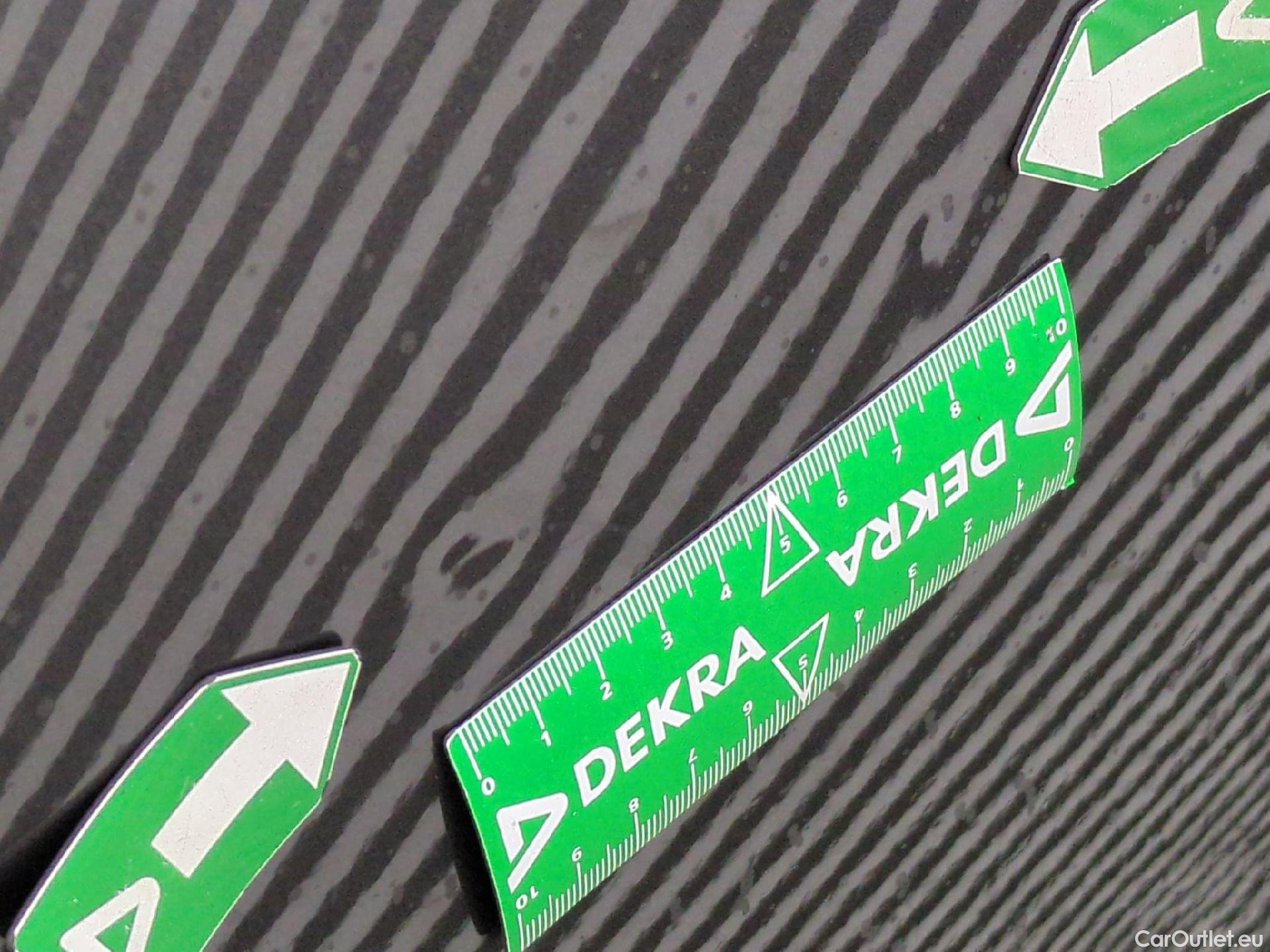  Peugeot  2008  Allure Business 1.5 HDi 130CV BVA8 E6d #82