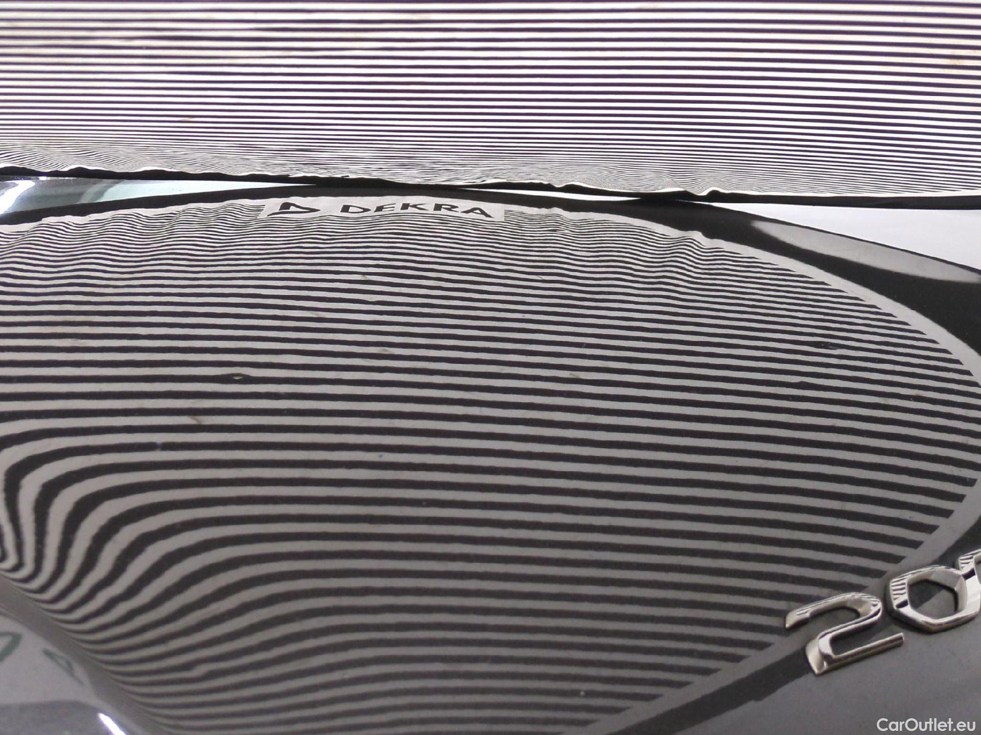  Peugeot  2008  Allure Business 1.5 HDi 130CV BVA8 E6d #77