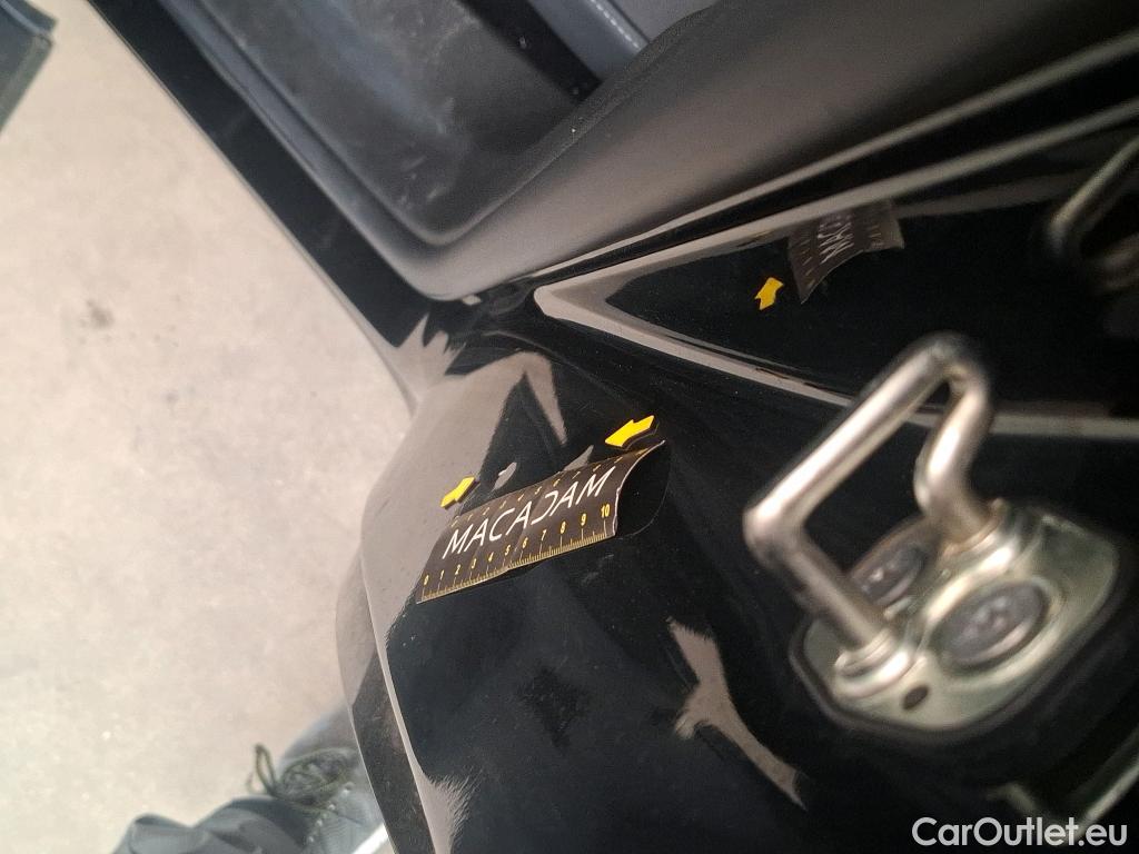  Opel   Grandland X Grandland X Elegance Business 1.5 130CV BVA8 E6d #14