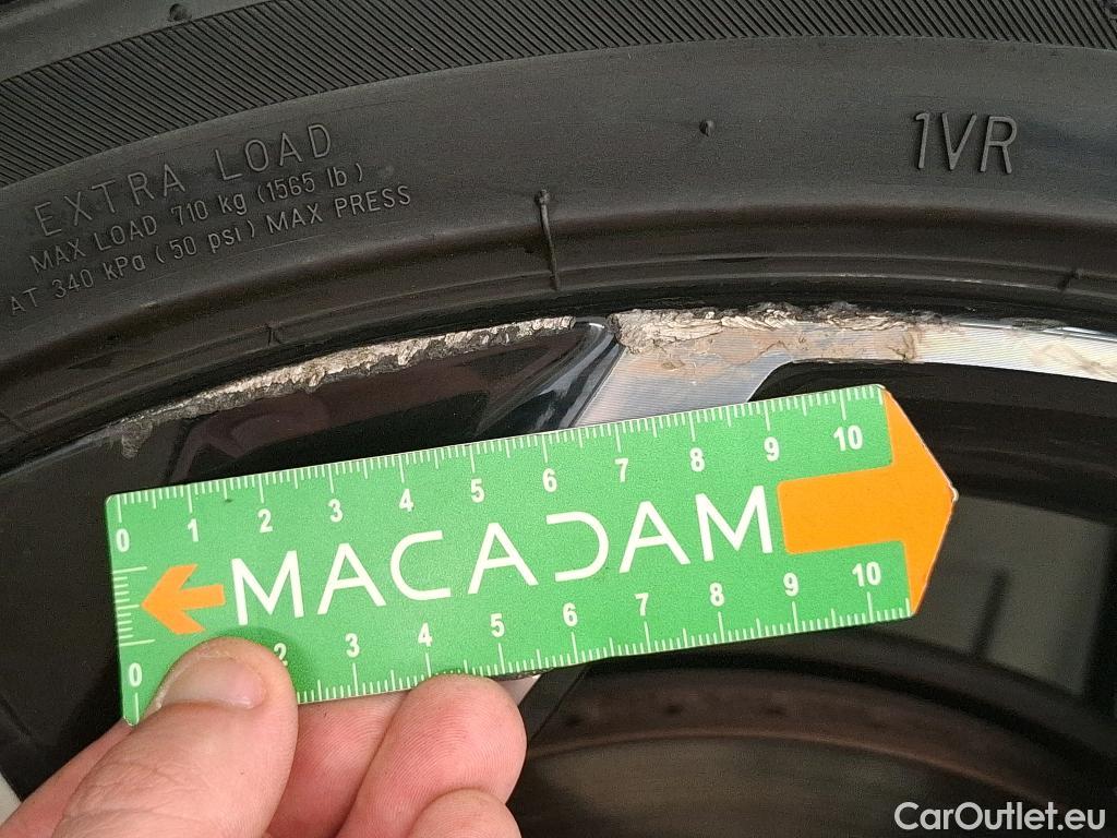  Nissan  Qashqai NISSAN  / 2017 / 5P / Crossover 1.5 DCI 115 Tekna #51