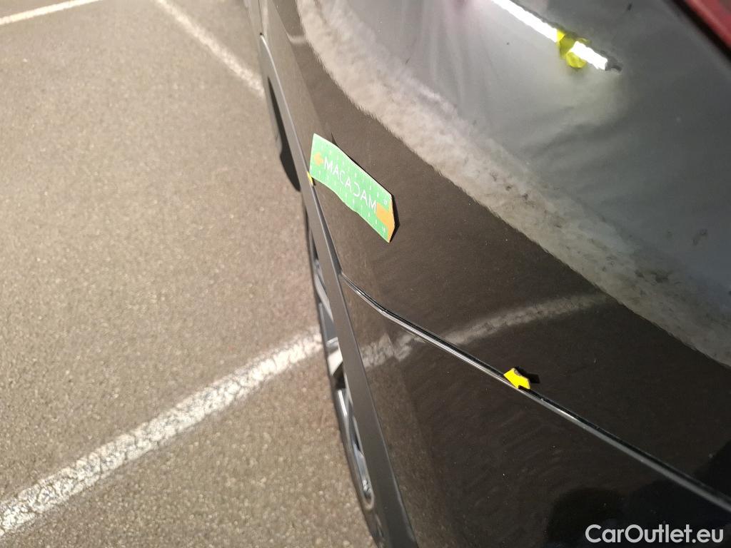  Nissan  Qashqai NISSAN  / 2017 / 5P / Crossover 1.5 DCI 115 Tekna #18