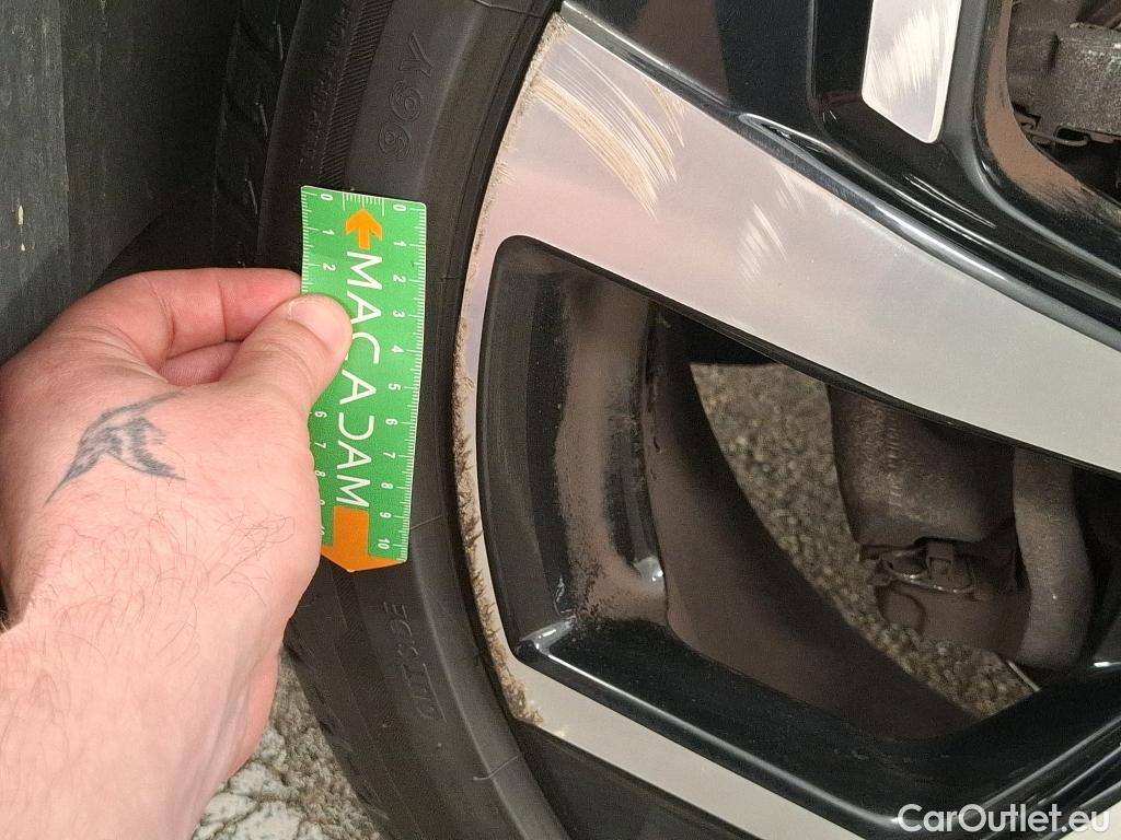  Nissan  Qashqai NISSAN  / 2017 / 5P / Crossover 1.5 DCI 115 Tekna #39