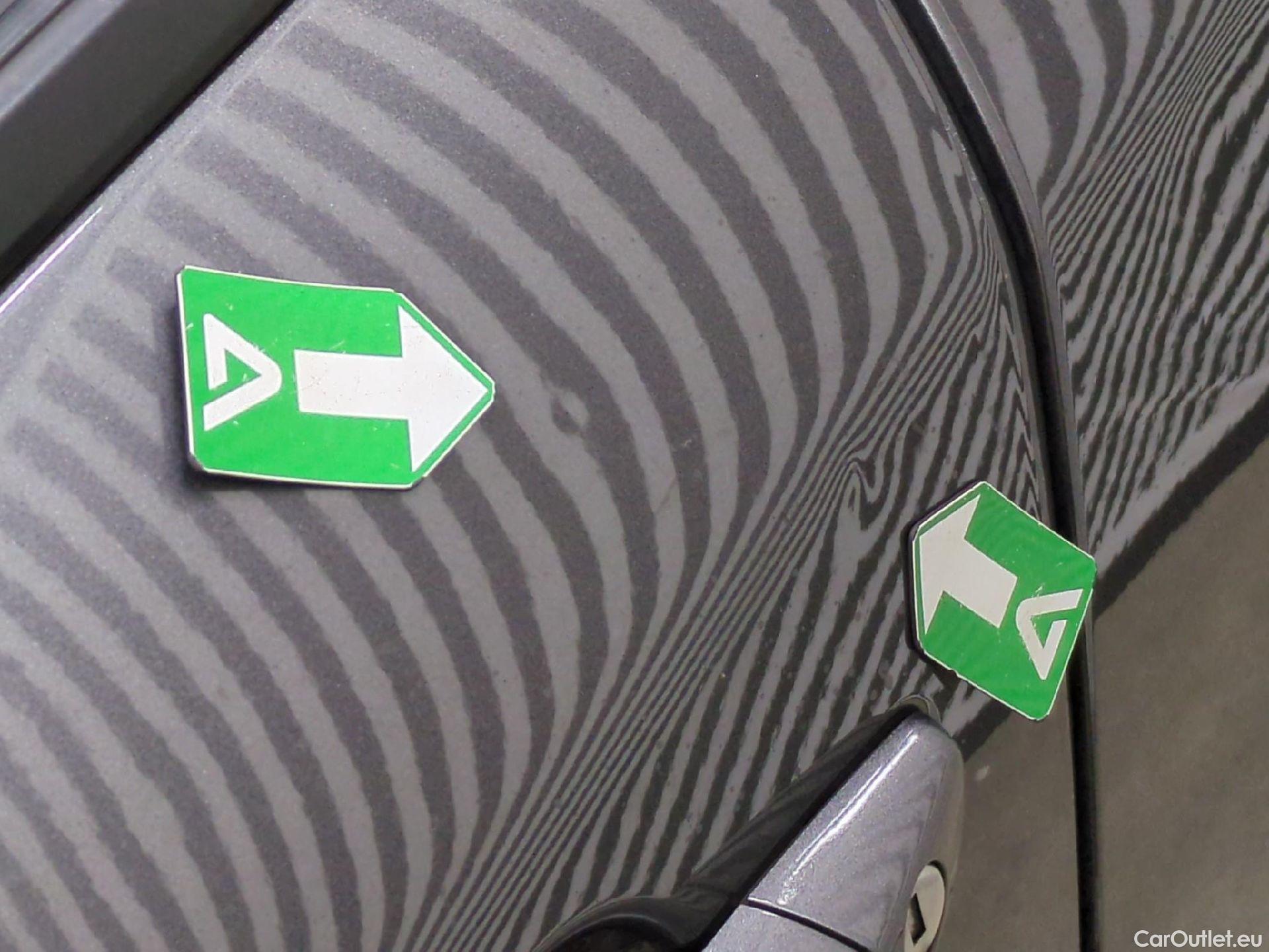  Peugeot  2008  Allure Business 1.5 HDi 130CV BVA8 E6d #83