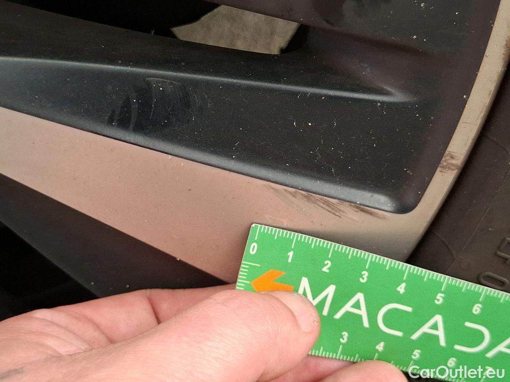  Mercedes  B-Klasse MERCEDES-BENZ Classe B / 2019 / 5P / monospace B 180 d Business Line Edition BA8 #36