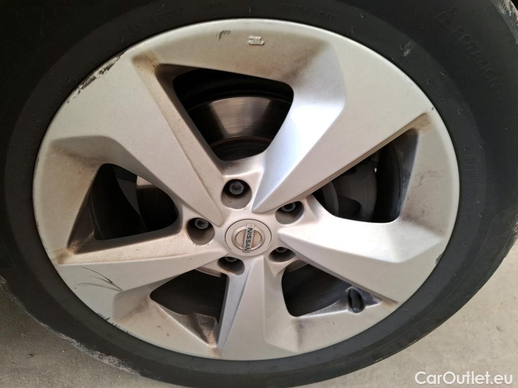  Nissan  Qashqai NISSAN  / 2017 / 5P / Crossover 1.5 DCI 115 Business Edition #8