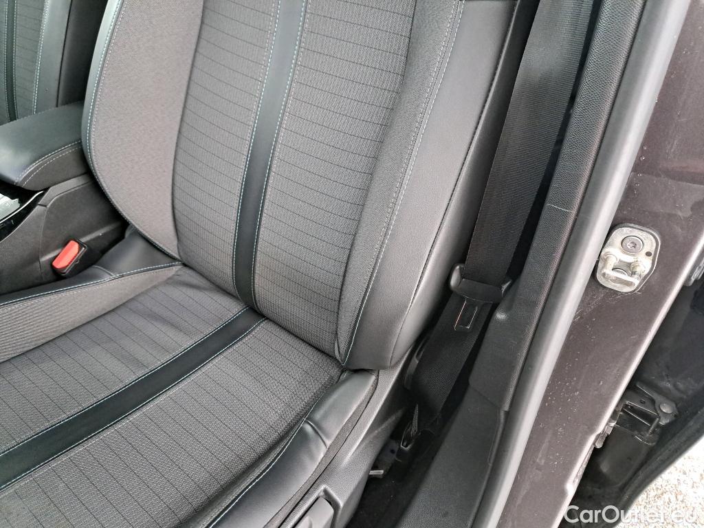  Peugeot  2008  Allure Business 1.5 HDi 130CV BVA8 E6d #11