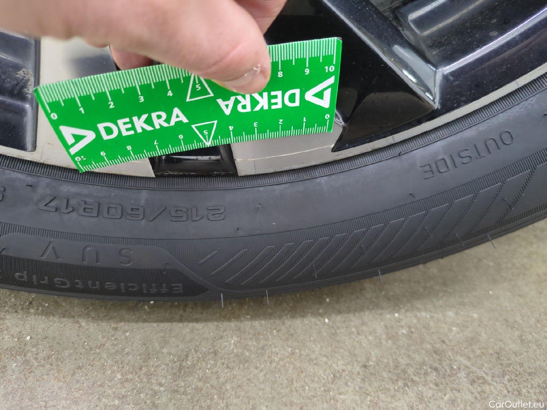  Peugeot  2008  Allure Business 1.5 HDi 130CV BVA8 E6d #27