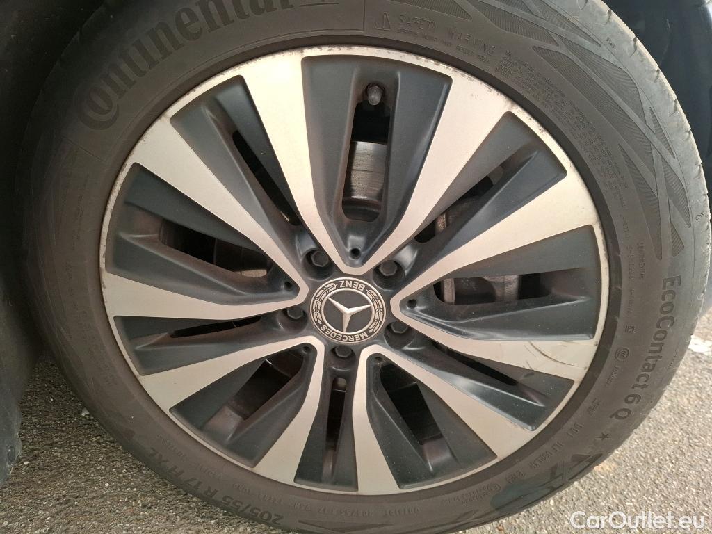  Mercedes  B-Klasse MERCEDES-BENZ Classe B / 2019 / 5P / monospace B 180 d Business Line Edition BA8 #31