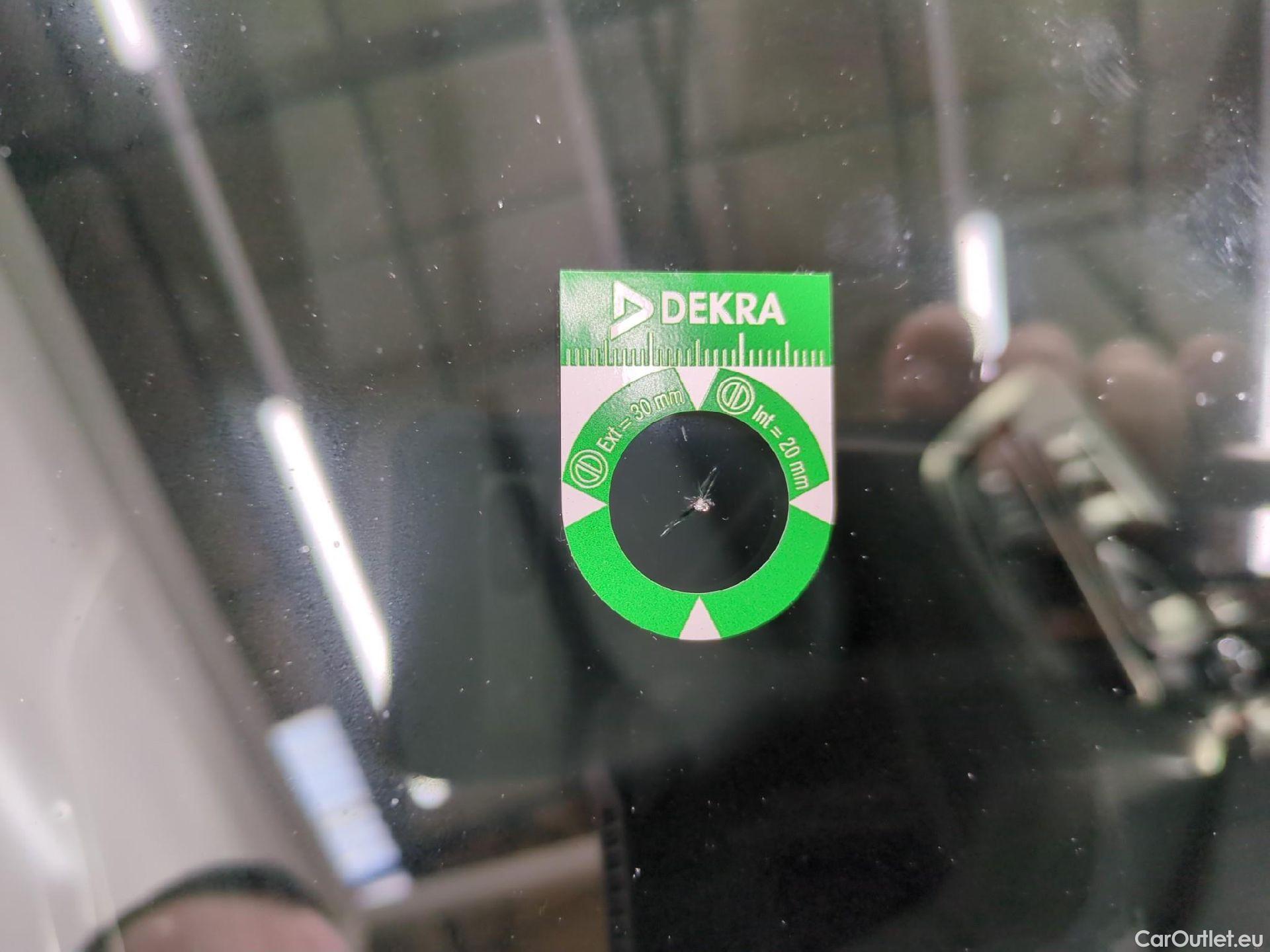  Peugeot  3008  Allure Pack 1.5 HDi 130CV BVA8 E6d #2