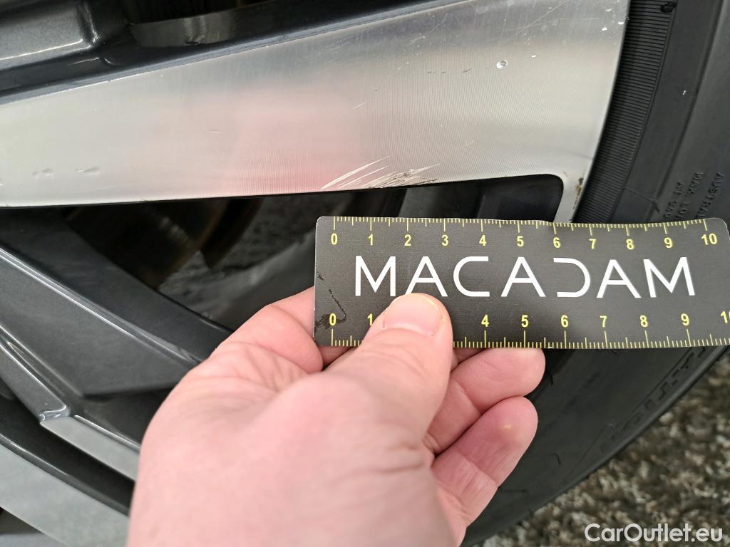  Peugeot  3008  II Allure 1.5 HDi 130CV BVA8 E6d #39