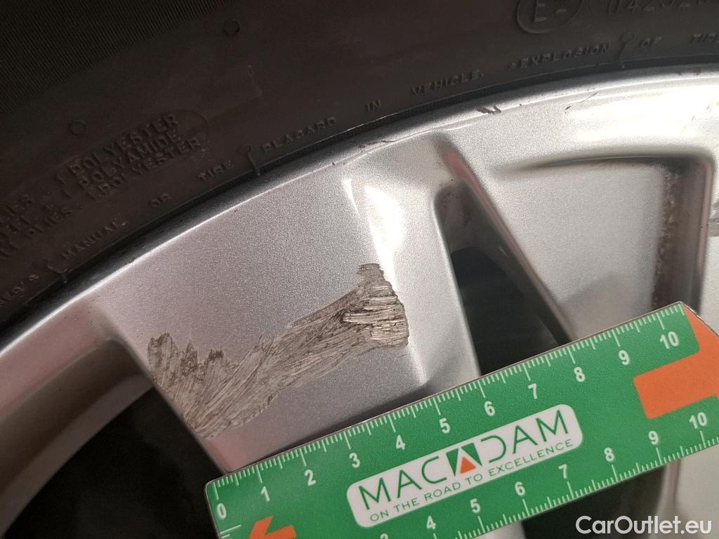  Peugeot  3008  Active Pack 1.5 HDi 130CV BVA8 E6d #7