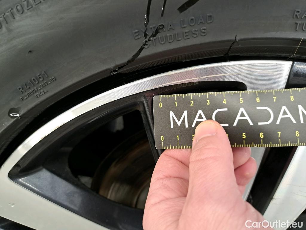  Peugeot  3008  II Allure 1.5 HDi 130CV BVA8 E6d #31