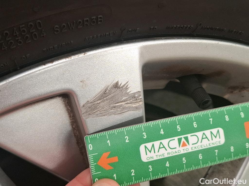  Peugeot  3008  Active Pack 1.5 HDi 130CV BVA8 E6d #8