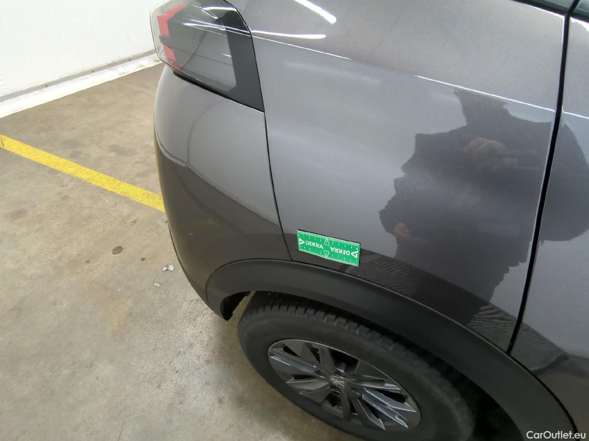  Peugeot  2008  Active Pack 1.2 PureTech 130CV BVA8 E6d #8